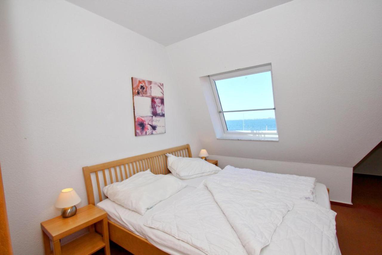 Hafennahe Ferienwohnung Mit Balkon Und Meerblick - Hafenhaeuser Wiek Wohnung 06 Wiek auf Rügen Exteriér fotografie